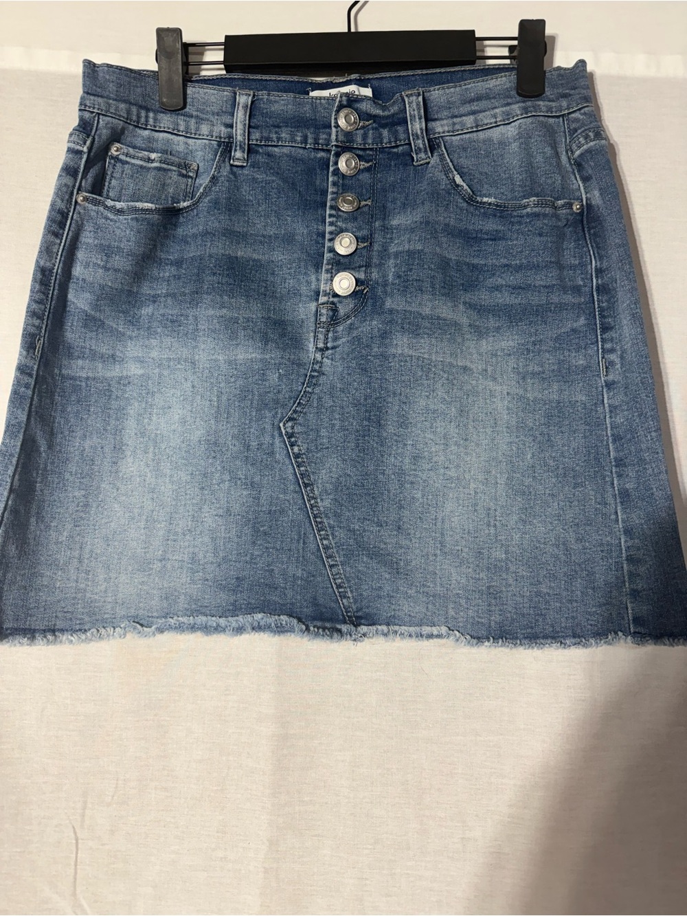Kensie Jeans Blue Denim Skirt with Contrast Stitching Size 4
